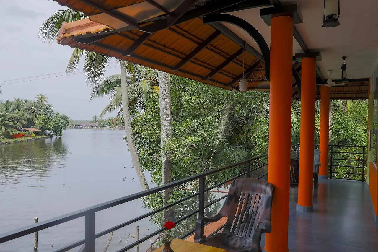 The Lake Paradise Boutique Resort Alappuzha 0*,  India