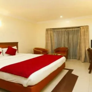 Goroomgo New Ashiyana Palace Hotel Varanasi